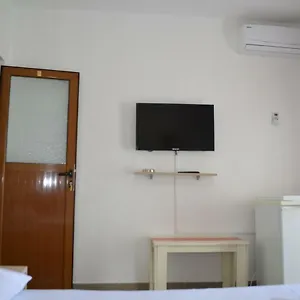 https://villa-viktor.albaniahotels.org